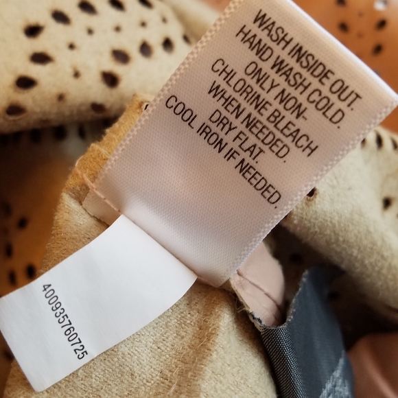 Simply Vera Vera Wang Faux Leather Sleeveless Blouse Size Large Mauve - Picture 8 of 8